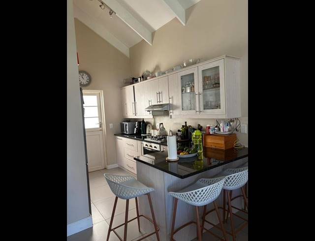 3 BEDROOM HOUSE FOR SALE IN SANDBAAI